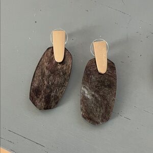 Kendra Scott earrings